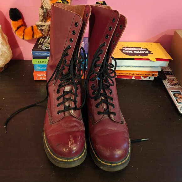 Oxblood midcalf docs - Picture 2 of 2